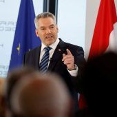 Kanzler weist Gerüchte zurück