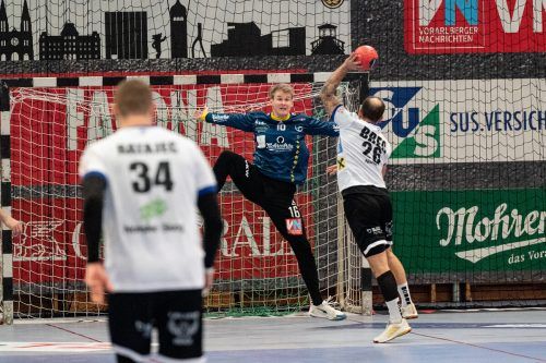Routinier Martin Breg hatte mit zwölf Treffern großen Anteil am 36:31-Sieg von Bruck/Trofaiach im Cup-Viertelfinale in Bregenz.  VN/Serra