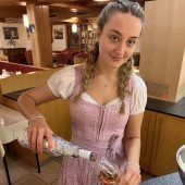 Traubentrio lockte Fans von Winzerfreuden