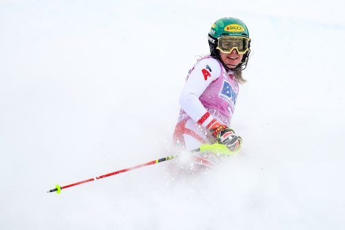 Wann Katharina Liensberger den Schnee im Weltcup in den USA - hier in Killington - wieder aufstauben lässt, wird derzeit heiß debattiert. gepa