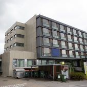 Nach möglichem Hungertod in Harder Pflegeheim ortet Gutachten Versäumnisse. »A3