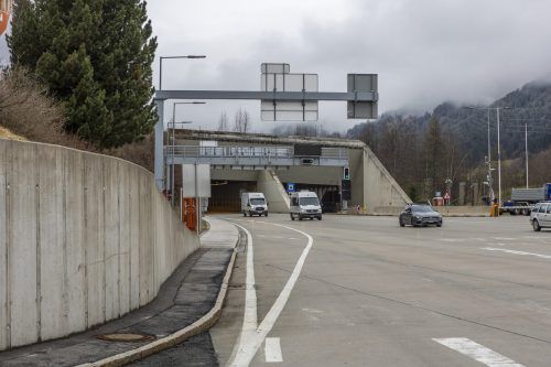 Der Tunnel auf der S16 wird bis zum 6. Oktober komplett gesperrt. VN