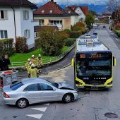 Zwei Verletzte bei Kollision mit Linienbus in Hohenems