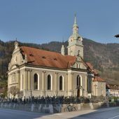 Der Turm ist ein Wahrzeichen Bezaus