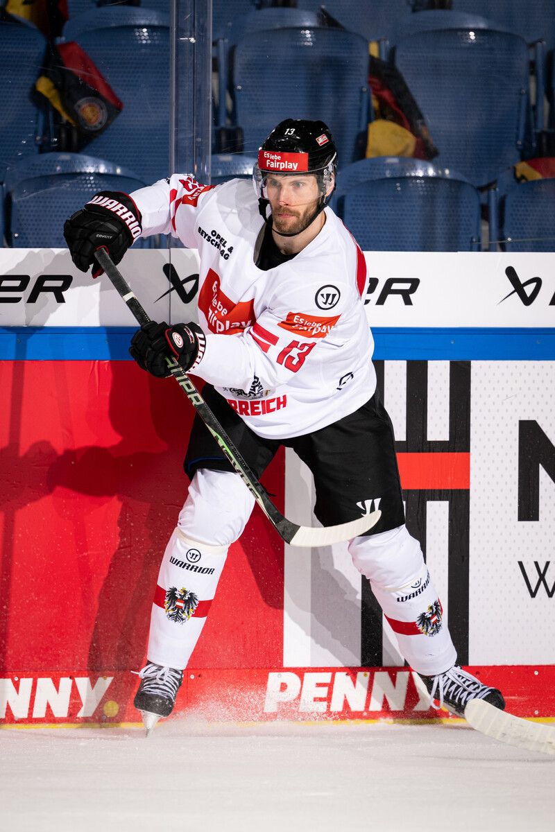 Patrick Obrist hält bei 44 Spielen für das österreichische Eishockeyteam.⇒gepa