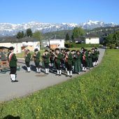 Maiblasender Harmoniemusik