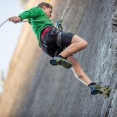 Skinfit spürt getrübte Konsumlaune