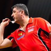 Suljovic schaltete Weltmeister Smith aus