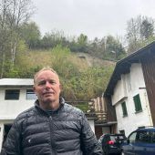 „Es knackste und Bäume bewegten sich“