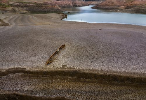 Barcelona löscht seinen Durst zunehmend über entsalztes Meerwasser. Klimakrise und Dürre lassen andere Quellen versiegen. AP