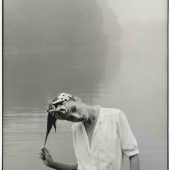 Weibliche Modefotografie im Sozialismus