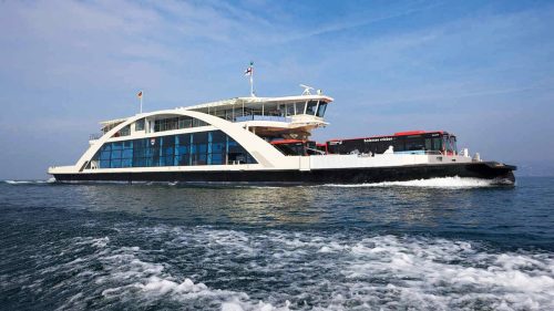 Das mit Flüssiggas betriebene neue Fährschiff wird am 17. Juni in Konstanz getauft. Erst dann wird der Name der neuen Fähre bekannt gegeben. Stadtwerke KonstanZ