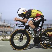 Evenepoel bei Giro im Maglia Rosa