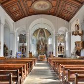 Lauteracher Pfarrkirche mit zwei Namen
