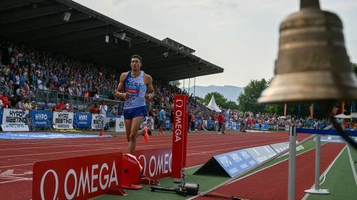 Die Tribüne war bis zum abschließenden Lauf bis auf den letzten Platz gefüllt. Gepa