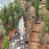 Häuser nach Felssturz in Außerbraz evakuiert