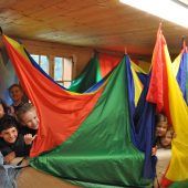Wie Kinder Höhlen bauen