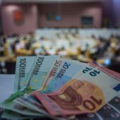 Die Landesregierung sucht den Sparstift