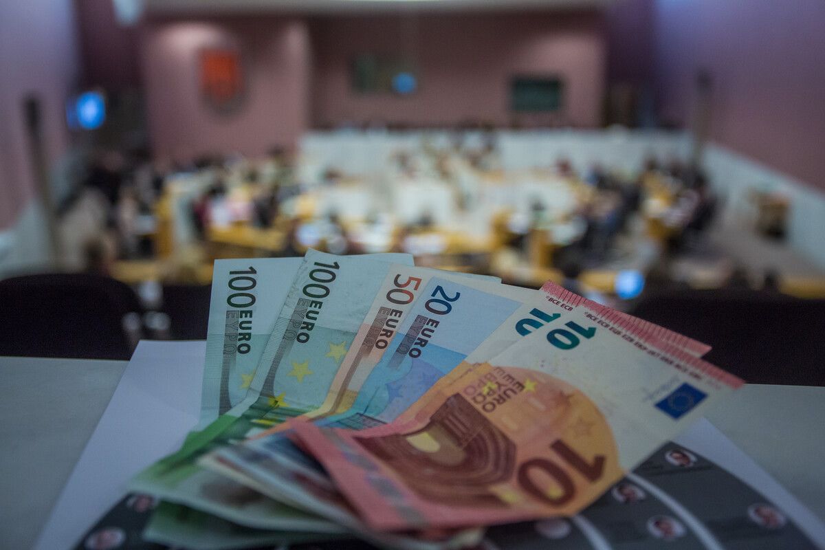 Im Landhaus werden die Kassabücher gewälzt. ⇒VN/Steurer