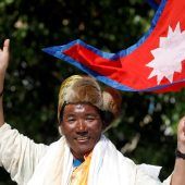 Bergführer bezwingt den Mount Everest zum 27. Mal