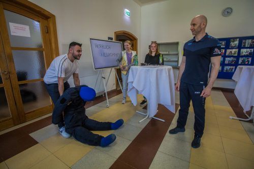 Körperliche Fitness ist im Polizeiberuf eine wichtige Voraussetzung. vn/steurer