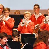 Jugendkapelle der Bürgermusik spielt im Spannrahmen