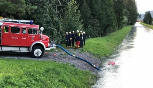 Seit 48 Jahren ist das derzeitige Fahrzeug in Betrieb und soll demnächst durch ein kleineres und wendigeres ersetzt werden. feuerwehr bludenz