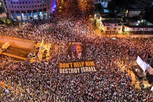 Wieder einmal gingen an diesem Wochenende in Tel Aviv und anderen israelischen Städten riesige Proteste gegen die Justizreform über die Bühne. Reuters