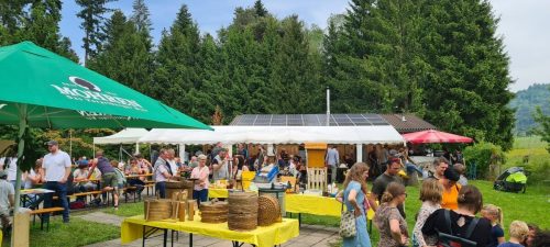 Zahlreiche Gäste kamen zur Jubiläumsfeier nach Hörbranz. CHF(3)