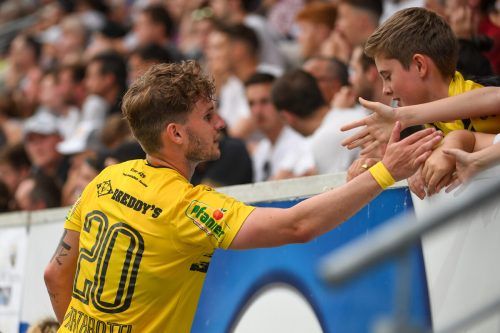 Abschied von den SCRA-Fans: Johannes Tartarotti. gepa
