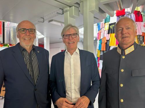 Alt-Generaldirektor Elmar Marent, Wilfried Hopfner und Hans-Peter Ludescher.