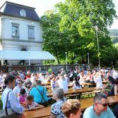 Dorffest im Park in Kennelbach
