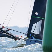 Bildstein/Hussl segeln weiterhin im Spitzenfeld
