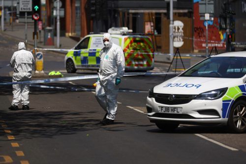 Der Tatort in Nottingham wurde weiträumig abgesperrt.   reuters