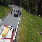 Kleinmotorradfahrer bei Kollision schwerstverletzt
