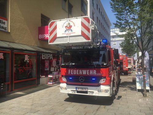 Die Feuerwehr ist nicht immer am Fahrzeug zu erkennen, erinnert die Stadt derzeit. VOL