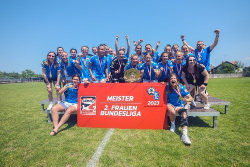 Die Frauen der SPG FC Lustenau/FC Dornbirn jubeln über den Meistertitel in der 2. Liga und Aufsteig in die Bundesliga. steurer