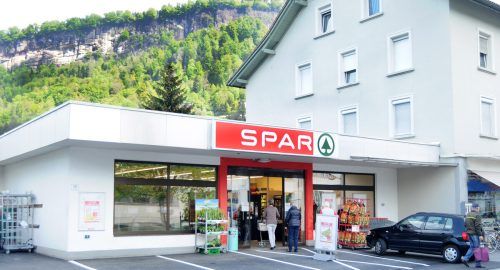 Die Gemeinde Kennelbach und die Spar-Zentrale in Dornbirn suchen nach einer geeigneten Nachfolge für Kaufmann Franz Berchtold. AJK