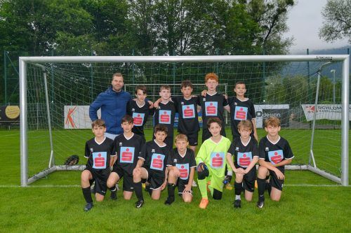 Die Mannschaft des Bundesgymnasium Feldkirch Rebberggasse holte sich den dritten Platz in der Fußball Schülerliga. vn-tk