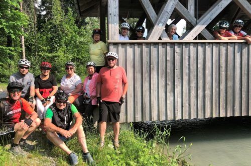 Die Schwarzacher Kneippianer machten eine gelungene Tour bei herrlichem Wetter. kac