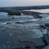 Eine Staudammsprengung sorgt in der Südukraine für Verwüstung. »D9