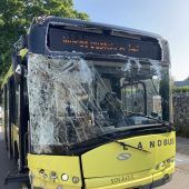 Schüler bei Busunfall verletzt