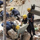 Alexandria: Suche nach Verschütteten