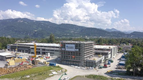 Goldbeck Rhomberg realisiert für Garbe Industrial Real Estate eine Forschungs- und Produktionshalle.  gR