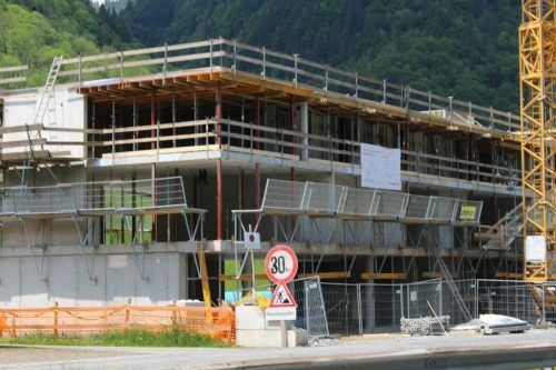 Gute Fortschritte macht die Anlage in der Mellauer Parzelle „In der Mellen“, wo jetzt die Zimmerleute anrücken. STP/2