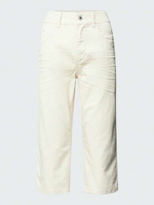 High-Waist-Caprihose in Offwhite, bei P&C um 39,99 €.