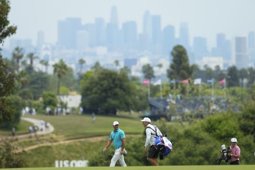 In Beverly Hills, dem Nobel-Ort von Los Angeles, gehen ab heute die US Open im Golf über die Bühne. Als Favorit wird Brooks Koepka gehandelt. ap