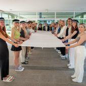 An der HAK Bregenz weht die weiße Fahne