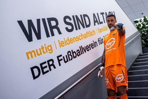 Dejan Stojanovic – der Torhüter verkörpert die Schlagworte des Vereins. Der Goalie soll mit seiner Erfahrung, gesammelt in all den Auslandsjahren, für Ruhe und Stabilität in der Defensive sorgen. Selina Meier
