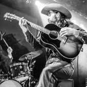 Countrymusik bei Sommer am Platz